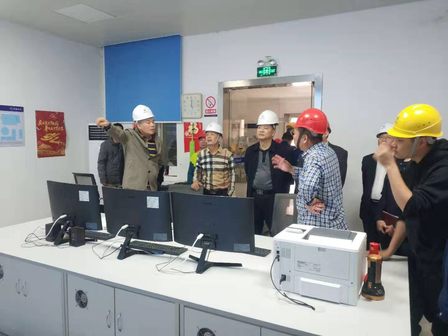 黃志堅(jiān)副縣長帶隊(duì)開展春節(jié)前安全生產(chǎn)大檢查工作1.png