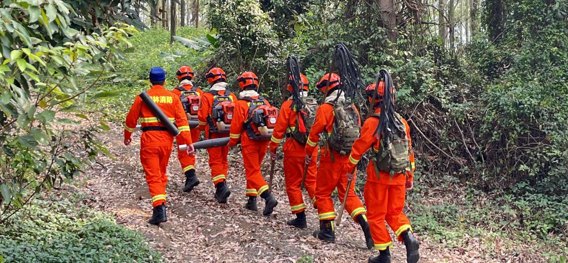 遂溪:全力筑牢安全防線 聚力護航“兩會”安全4.png