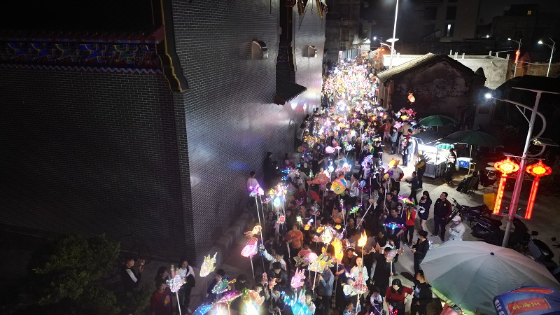 6 游魚現(xiàn)場.JPG