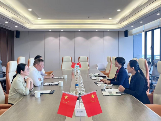 遂溪婦聯(lián)到廣東五洲藥業(yè)有限公司開(kāi)展走訪答謝活動(dòng)